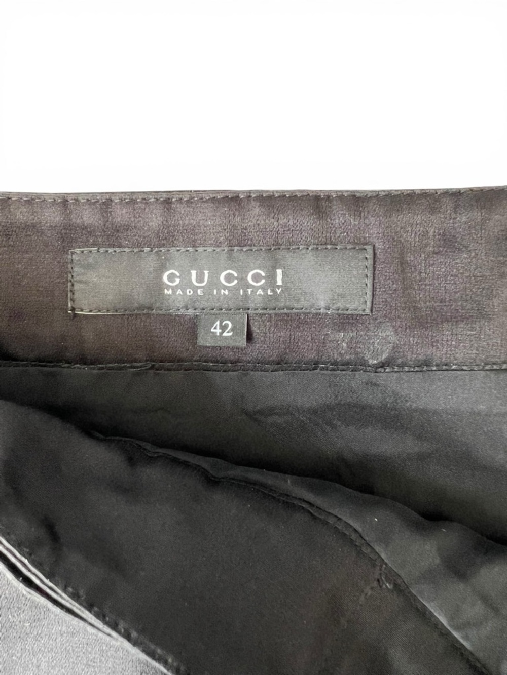 Gucci Women’s Luxury Black A-Line Mini Skirt with Front Pleat - 42 - Picture 6 of 11